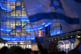 BBC staff in open letter accuse broadcaster of pro-Israel bias