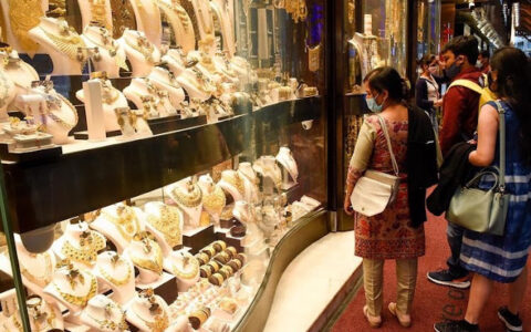 Gold prices drop early Wednesday – will UAE shoppers use this window of opportunity?