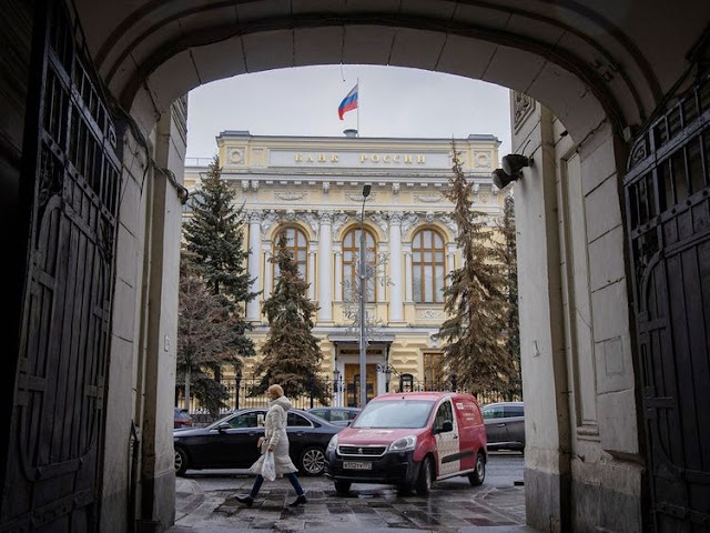 US, allies impose new sanctions including SWIFT ban on Russian financial system